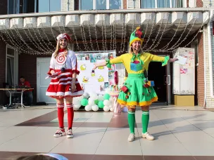 В Международный День детей на площади Шарангского Дома культуры был организован праздник «Всё в шоколаде»!